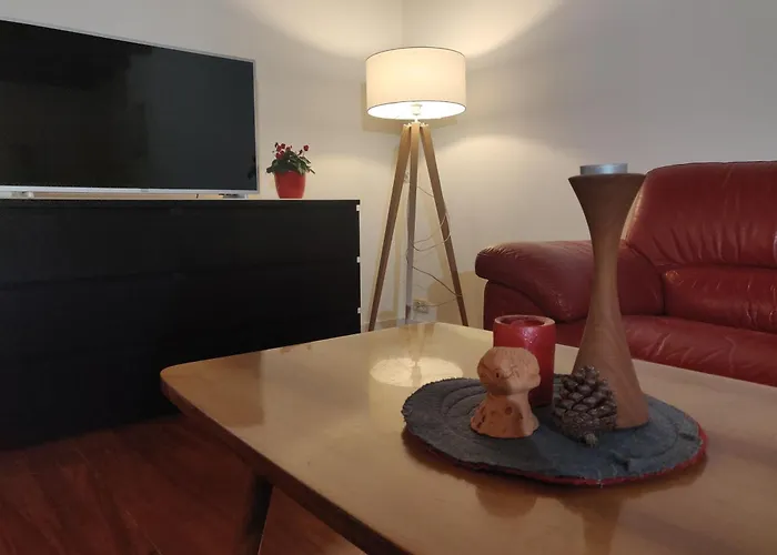 Small House In Valley * Vipava